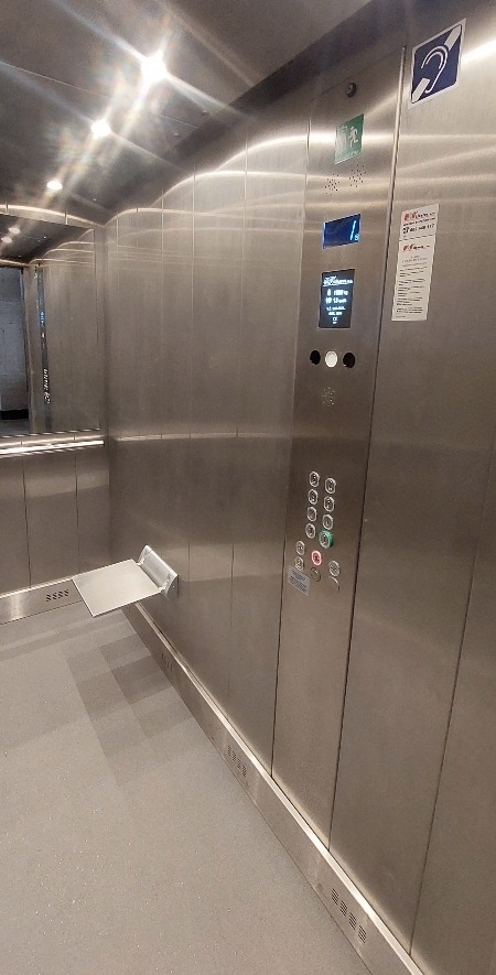 A small elevator is also in operation. The elevator replacement has been completed.